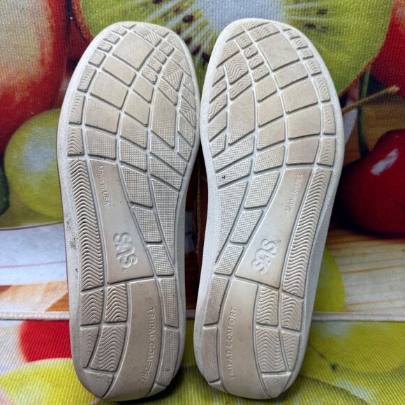 SAS Mens 8.5M Casual Boat Shoes Brown Leather Slip On Deck Moc Toe - Picture 7 of 10